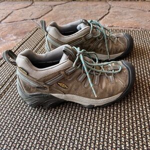 Keen Targhee II Waterproof Hiking Shoes Outdoor Trail Travel Women’s Size 7.5 38